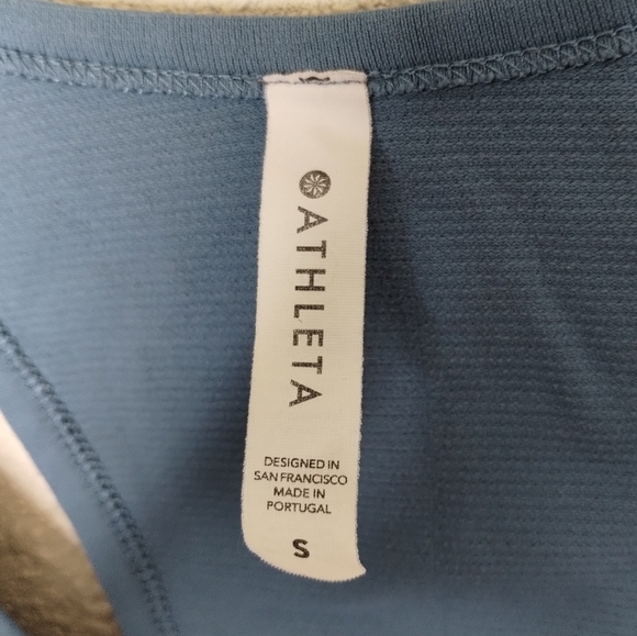 Athleta Speedlight Seamless Racerback Tank Top Blue Size Small - Picture 5 of 6